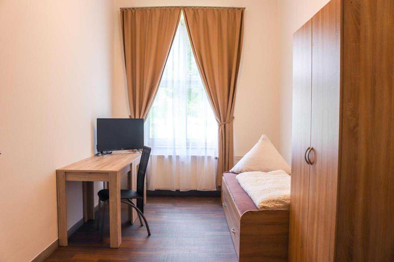 Fmm Hostel Memmingerberg المظهر الخارجي الصورة